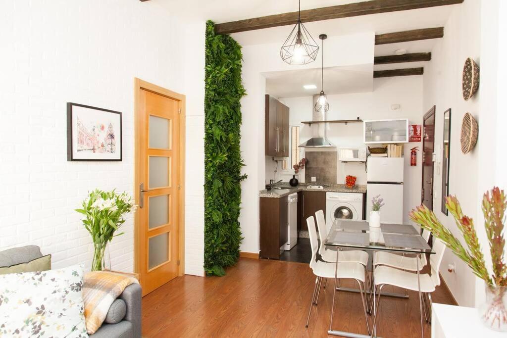 Zona 1 Santa Cruz Parking Privado Apartment Seville Exterior photo